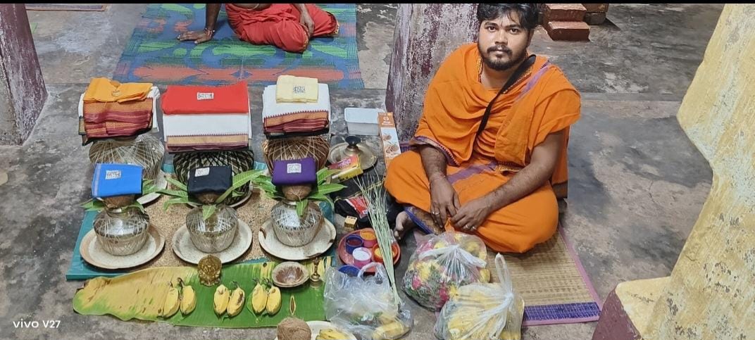 Pitru Dosh Nivaran Puja in Rameswaram – Authentic Vedic Ritual by Best Pandit Deepak Sastrigal. Expert Rameshwaram Pujari for Pitru Dosh Nivaran Puja.